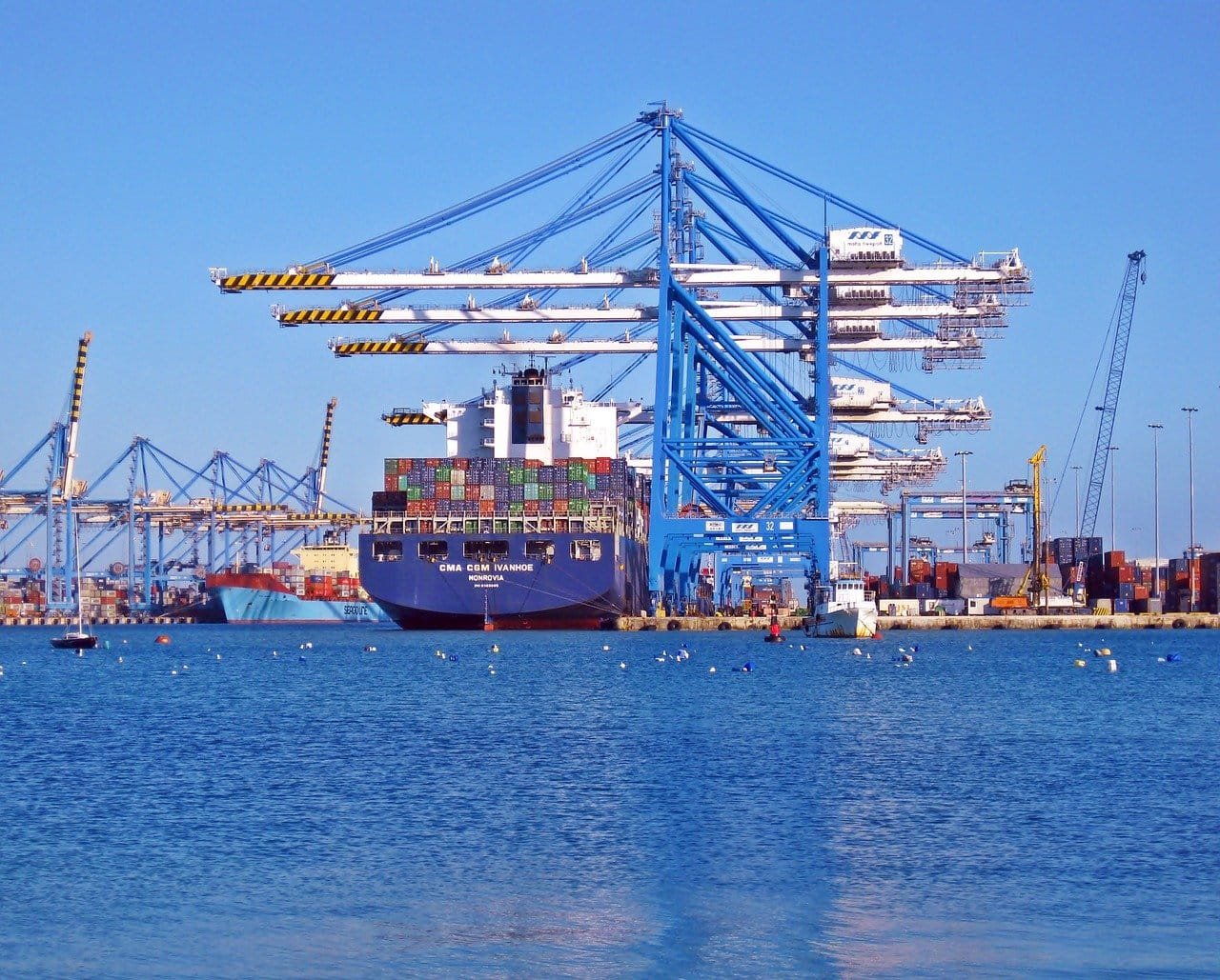 dock-1277744_1280