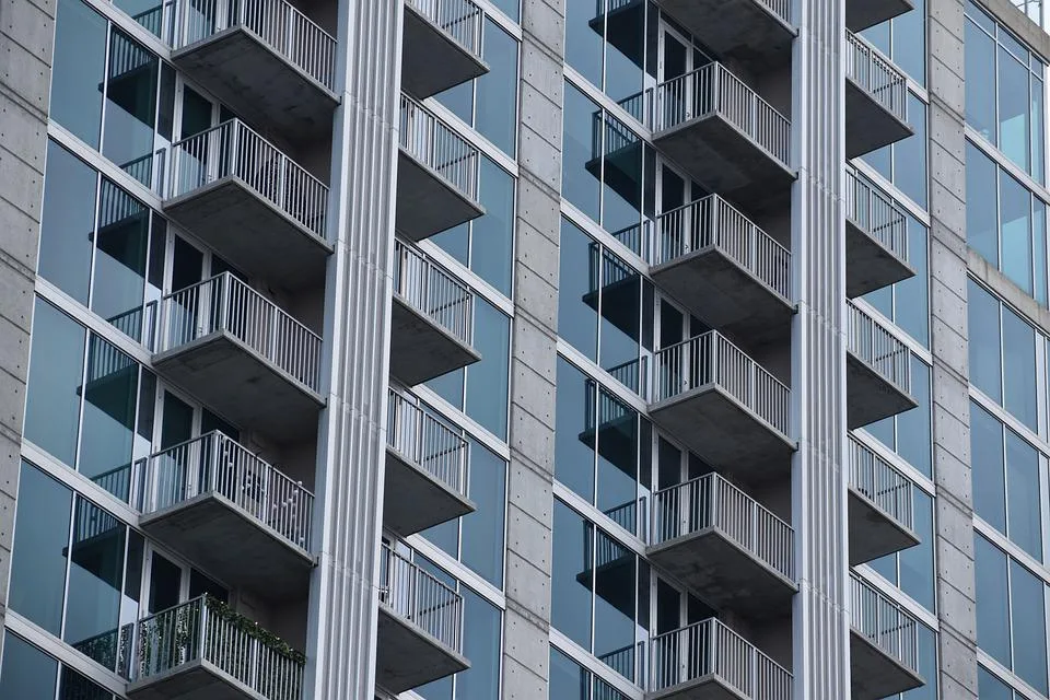 The Political Cleverness of Envy-Driven Housing Policies